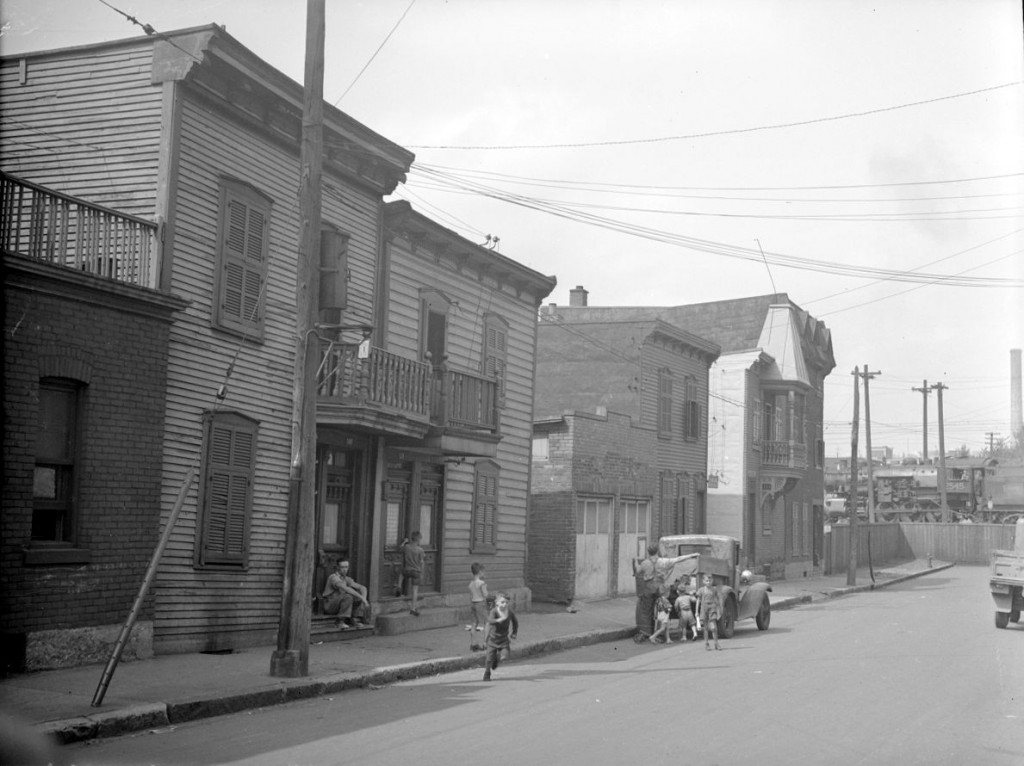Rue Beaudoin à St-Henri, 29 août 1945.