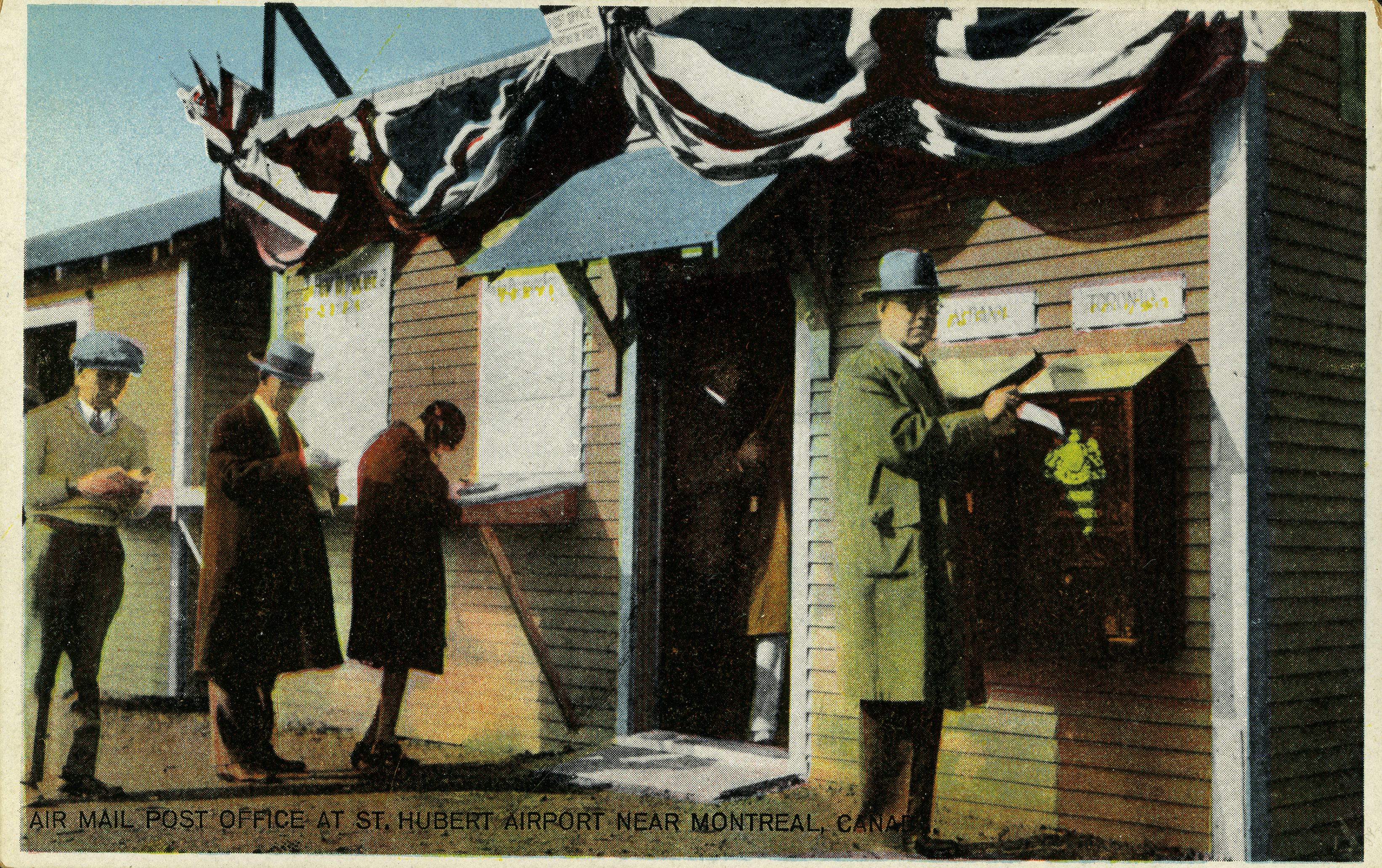 Comptoir postal aménagé pour le service aérien à l’aéroport de Saint-Hubert