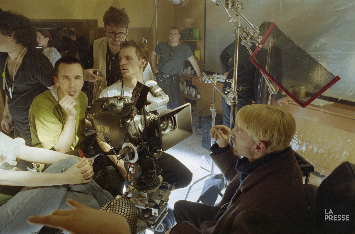 Denis Villeneuve, André Turpin et David La Haye durant le tournage de COSMOS.