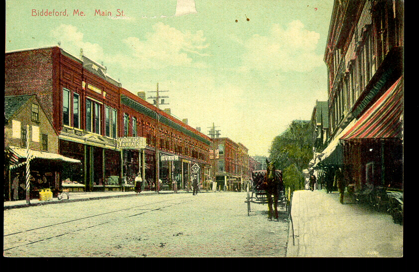 Rue sur laquelle se trouvent plusieurs manufactures.