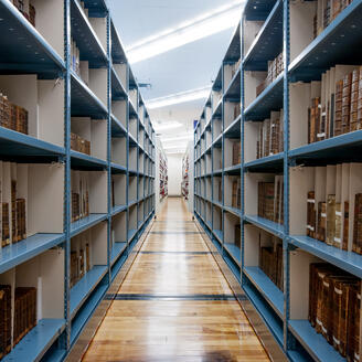 Réserves de la Bibliothèque nationale (site Rosemont)