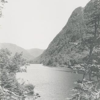 La vallée de la rivière Jacques-Cartier, 1972