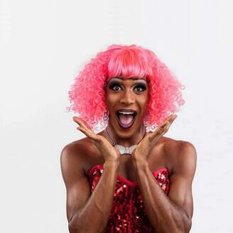 Barbada de Barbades, drag queen et conteuse