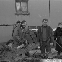 Armand Vaillancourt. Sculpture de Winnipeg, 2 mars 1965. 