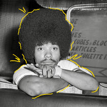 Photo en noir et blanc du chanteur Georges Thurston (Boule Noire), jeune