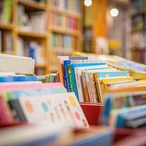 Bibliothèque de livres pour enfants.